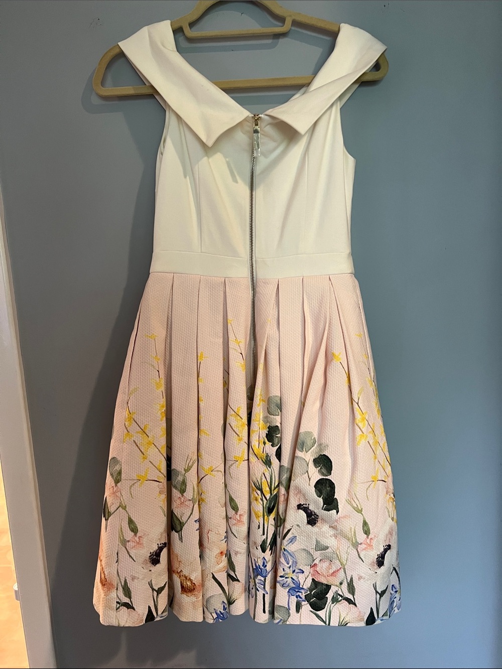 Ted Baker One-Shoulder Cream Dress with Floral Pleated Skirt - Picture 3 of 3